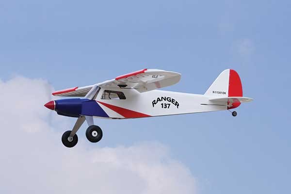 フィエスタ黄/赤 OK模型 11278 フィルム貼り完成機 スポーツ機 PILOT ラジコン